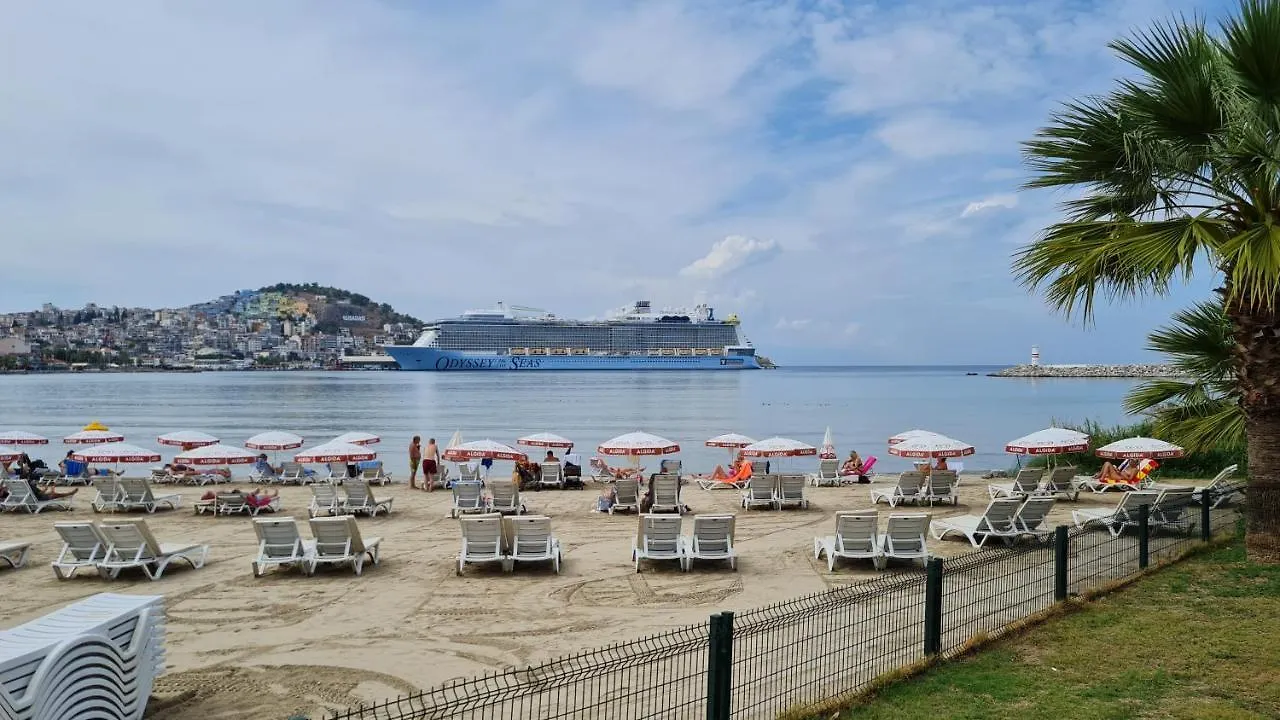 Condo Reina, Kusadası Turchia